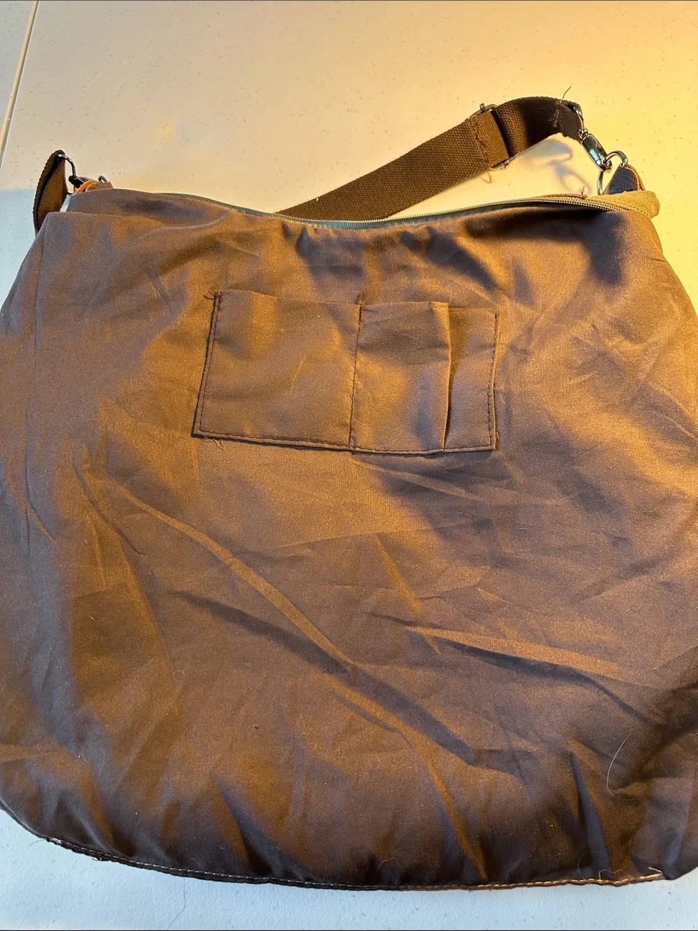 K2 Classic Fashion Canvas Messenger Crossbody Bag Like New